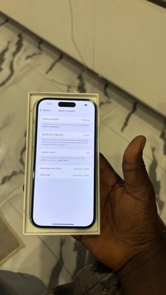 iPhone 16