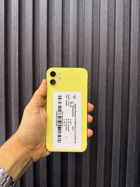 iPhone 11