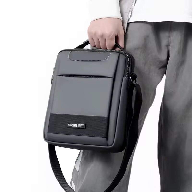 Shoulder bags