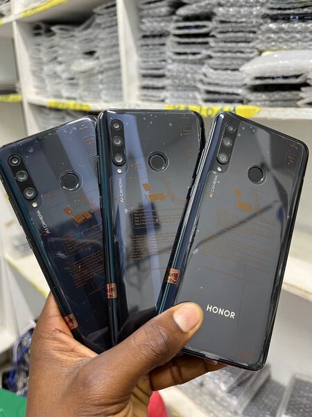 Honor 20i