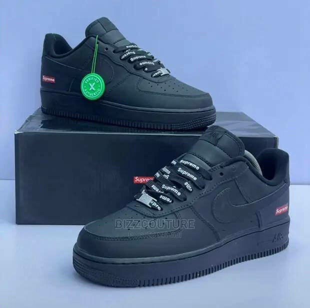 AF1 SUPREME BLACK