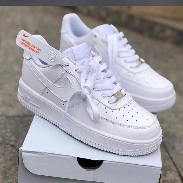 Basket Nike air force homme et femme