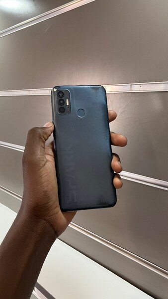 TECNO SPARK 7
