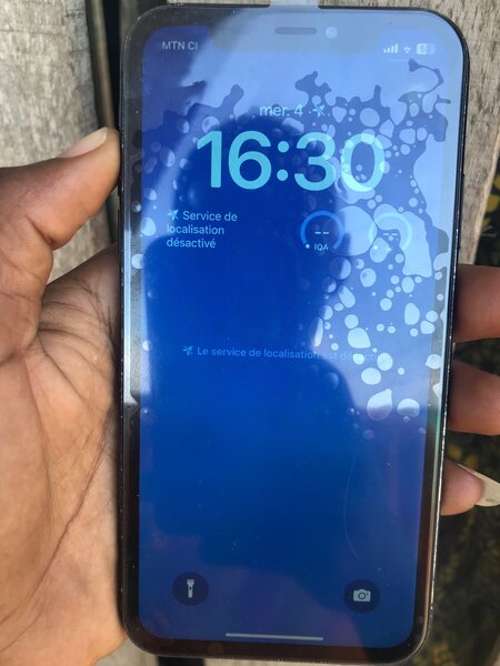 iPhone XR