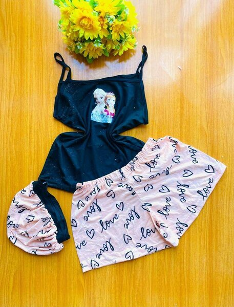 Night wear