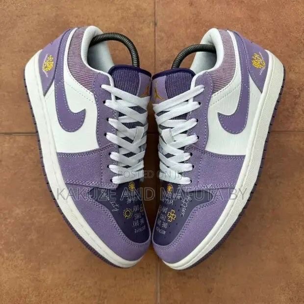 Jordan one low