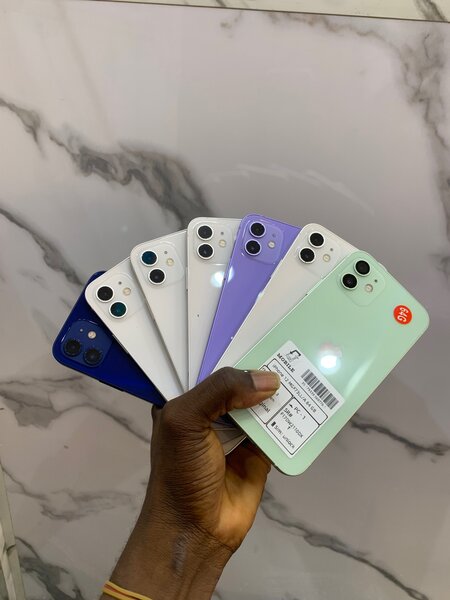 iPhone 12 64Gb