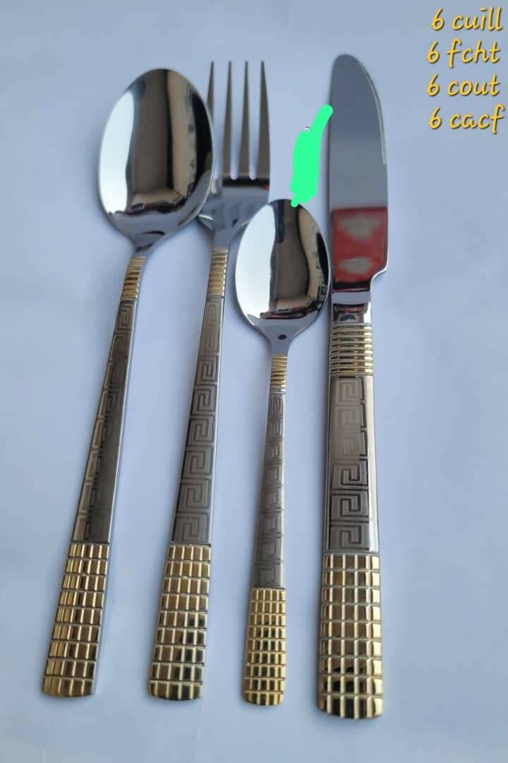 Ensemble de Couverts Élégant