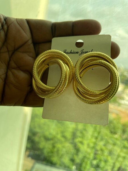 Earring