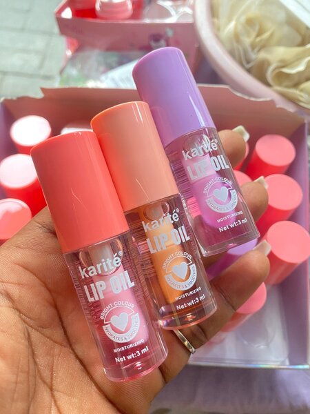 Lip gloss
