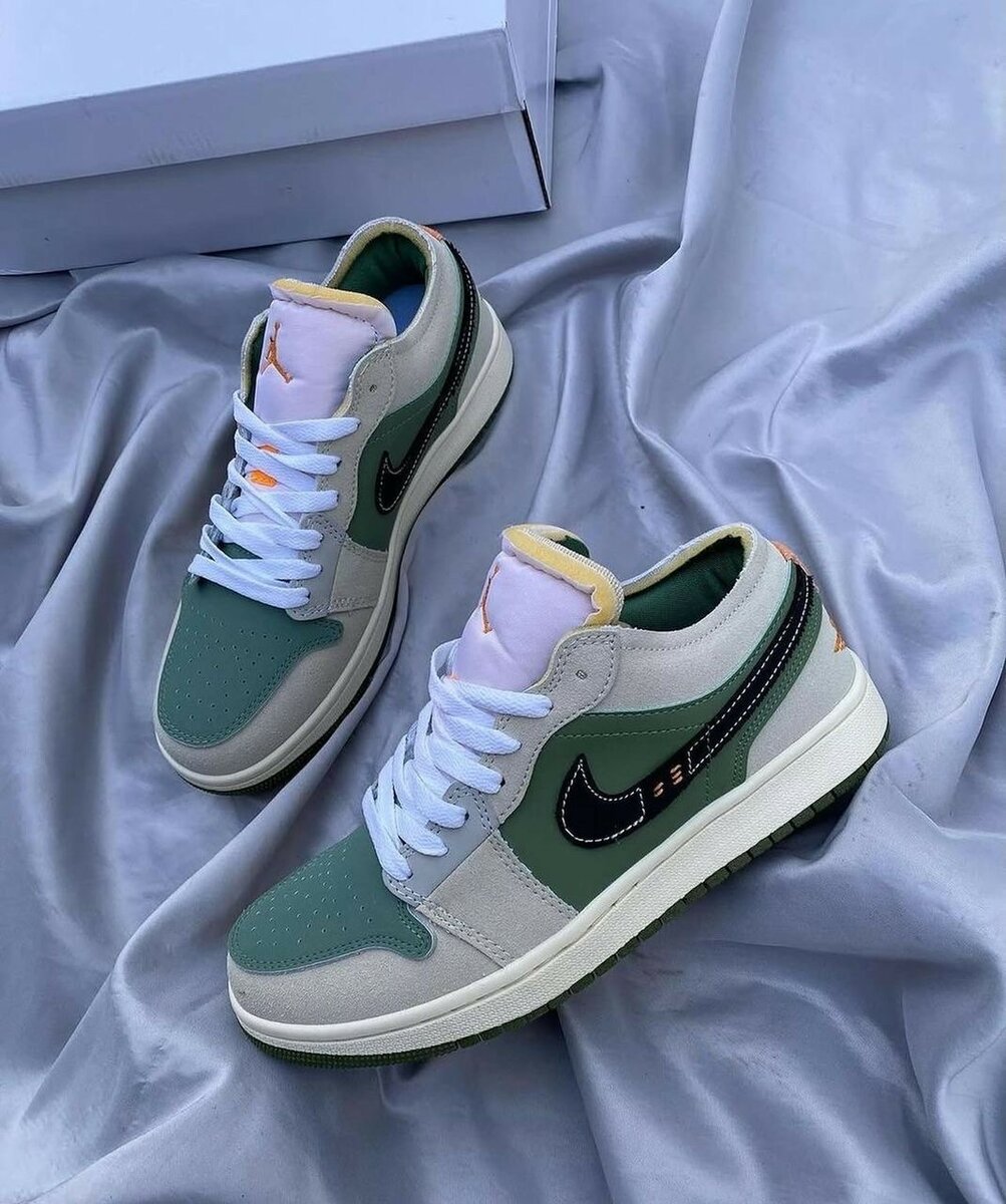 Air Jordan 1 low
