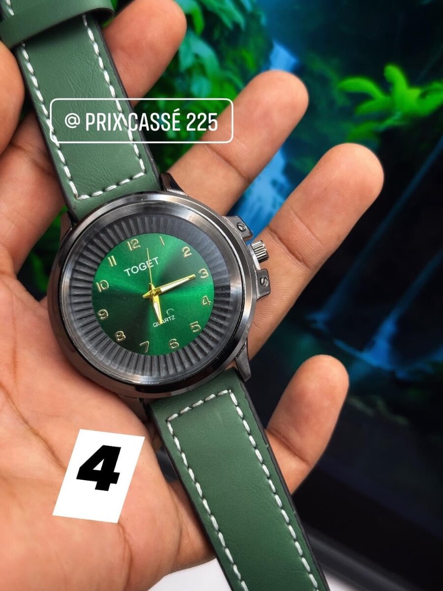Des montres a 5000 f en cuir