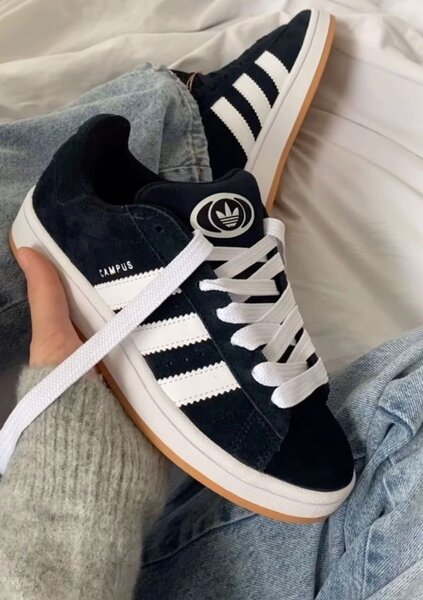 Adidas campus