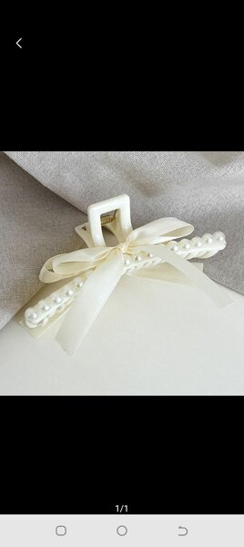 Claw clips