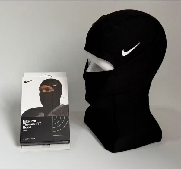 Nike Pro Therma-FIT Cagoule
