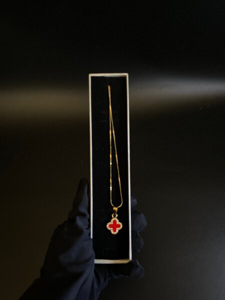 Red Van cleef
