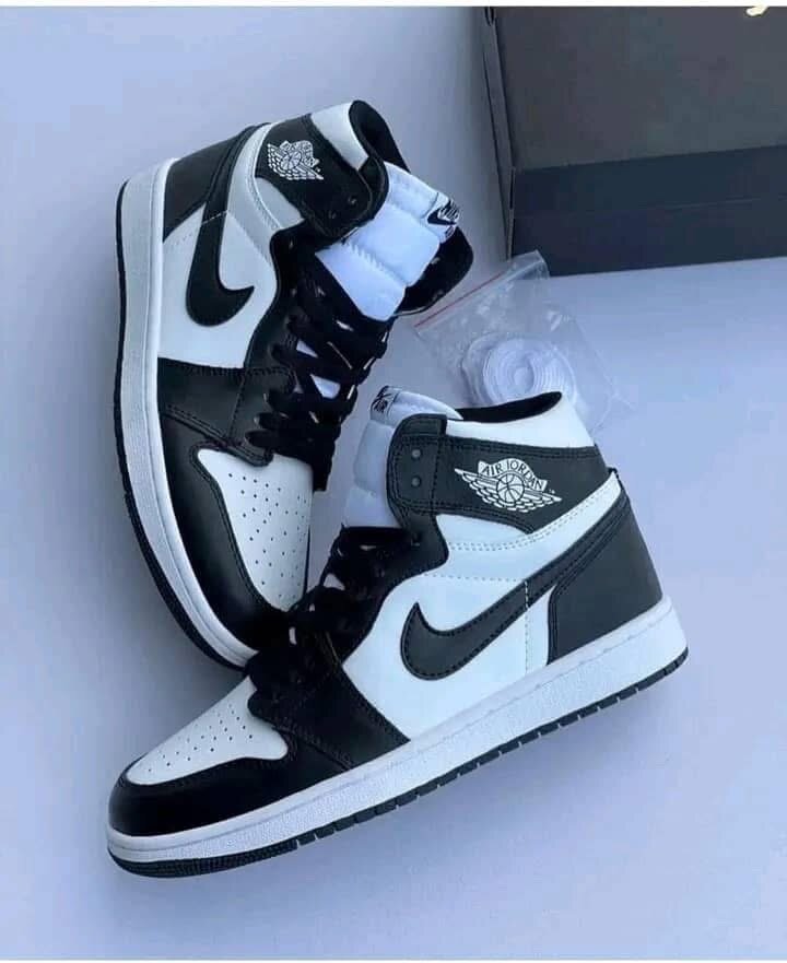 Trendy Sneakers