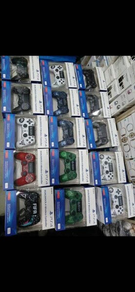 Manettes ps4