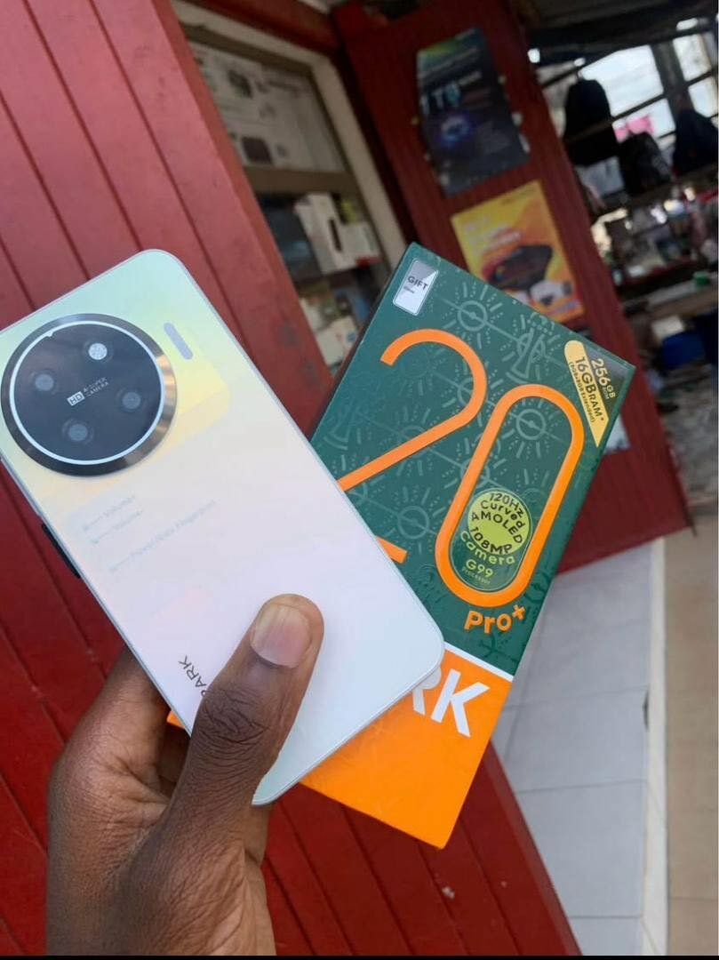 Tekno spark 20 pro + mini