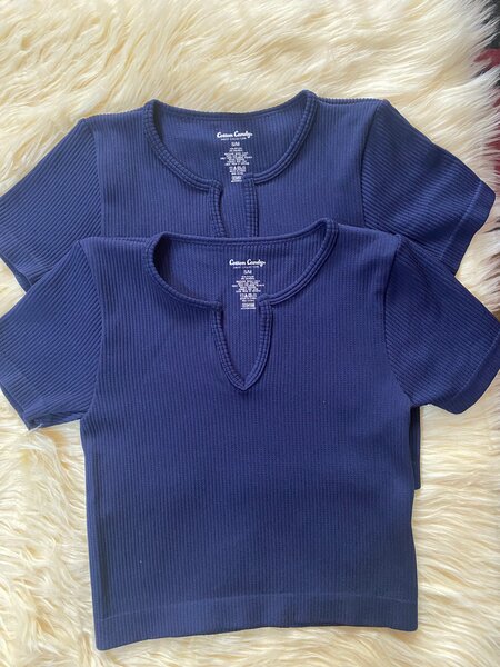 T-shirt côtelé bleu femme