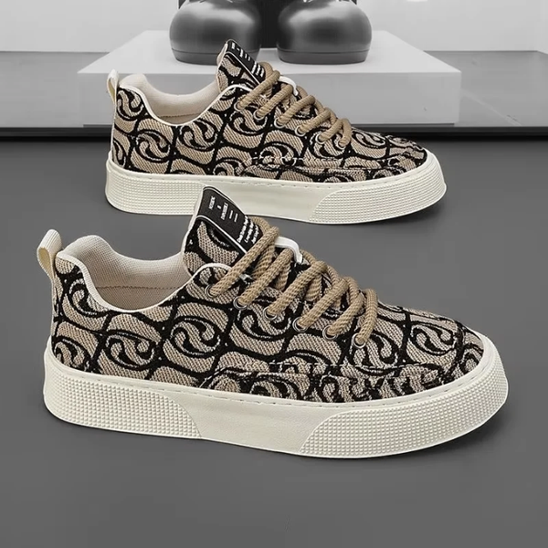 Sneakers tendance motifs élégants