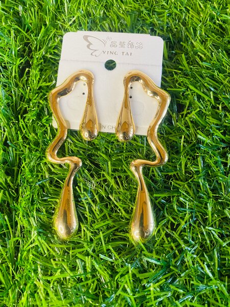 Statement Earring