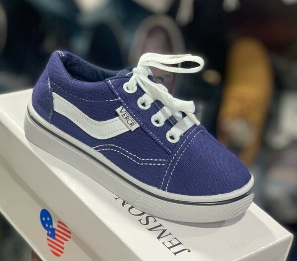 Converse enfant