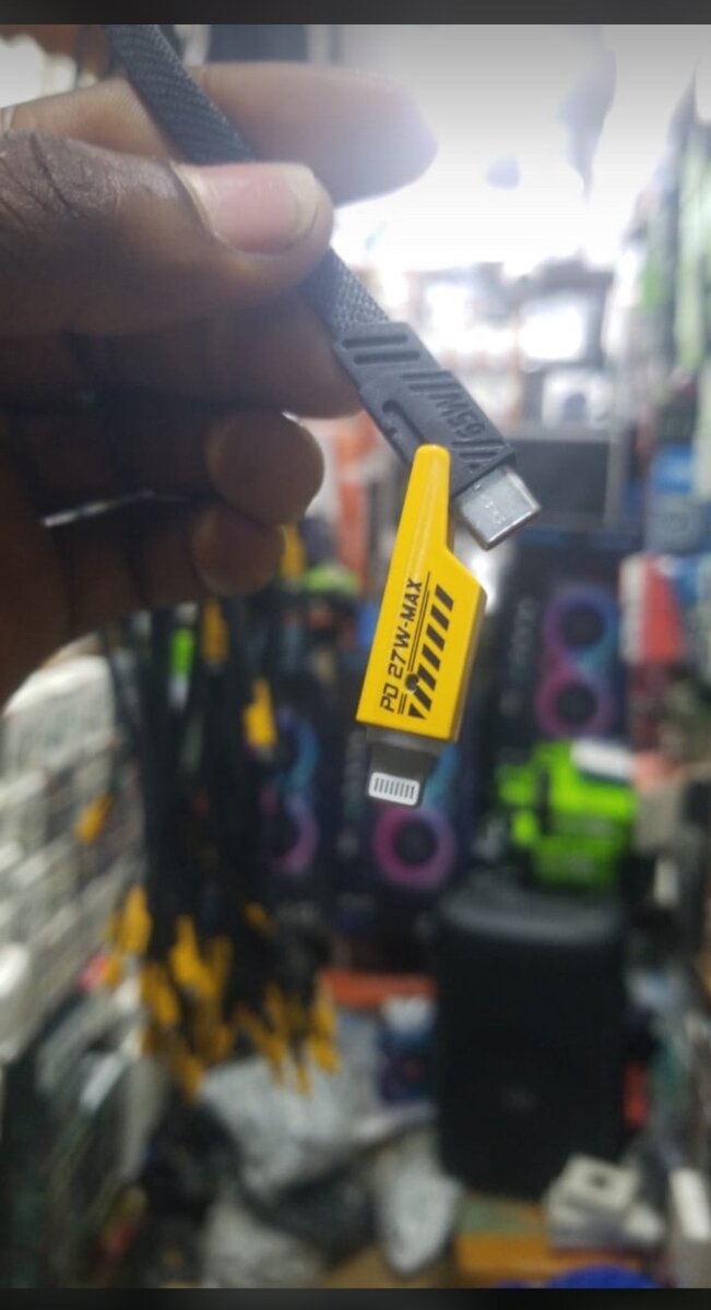 Câble USB 4-en-1 PD 65W