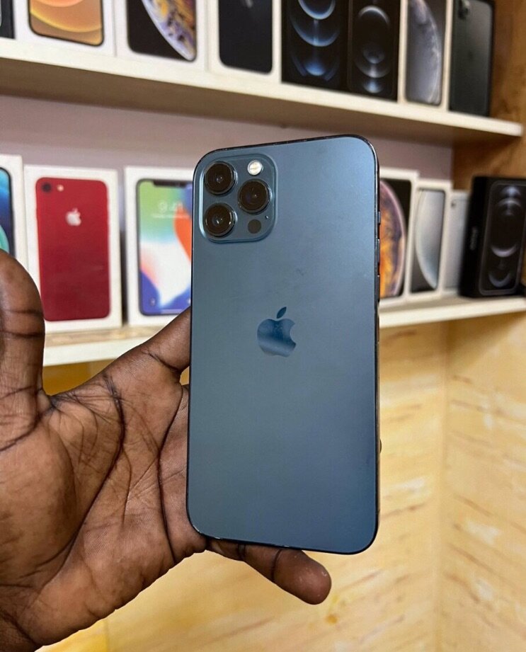 iPhone 12 Pro Max