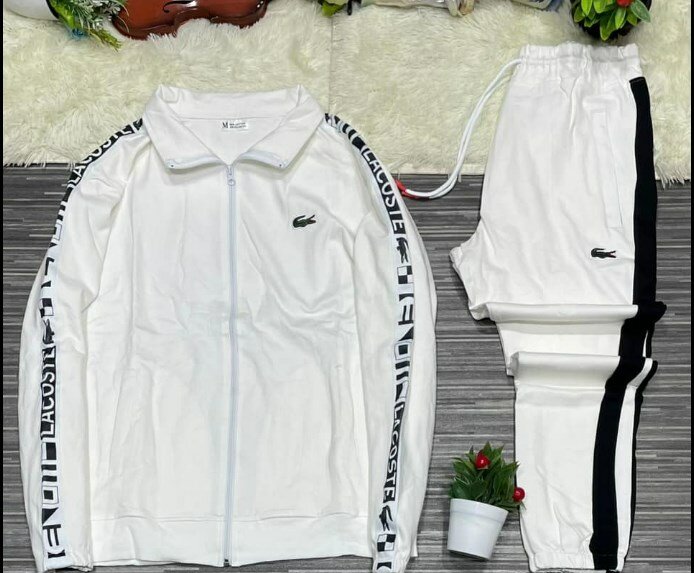 .En tenue de sport 