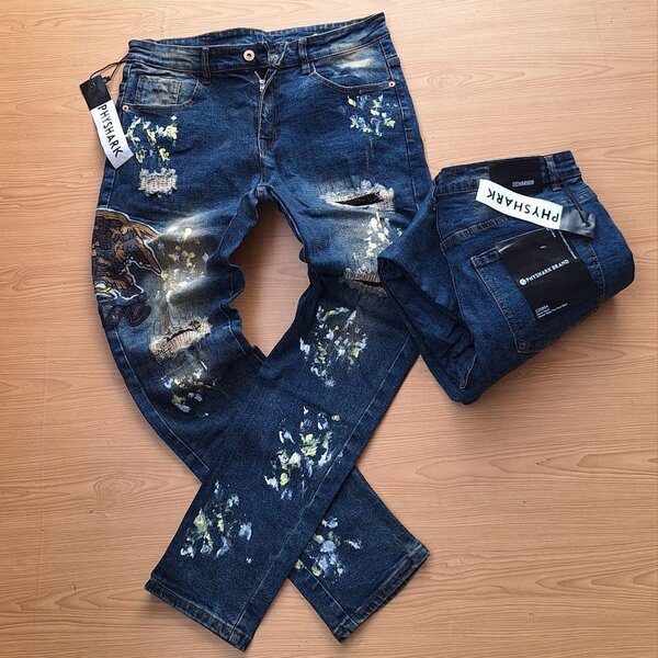 Stock jeans
