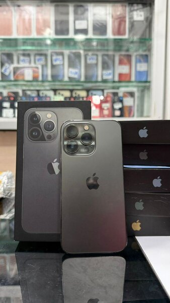 *iphone 13 pro 256g état super propre : 360.000