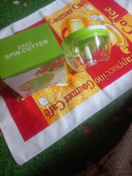 Easy Spin Cutter