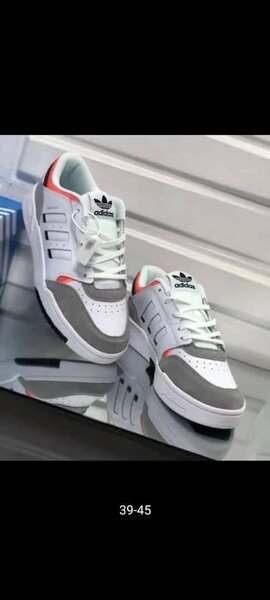 Basket Adidas