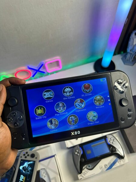 Console x80