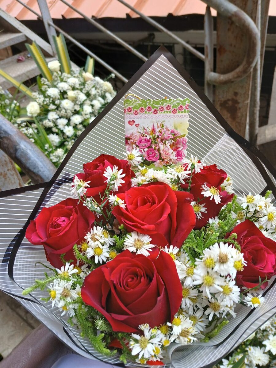 Bouquet de roses rouges élégantes