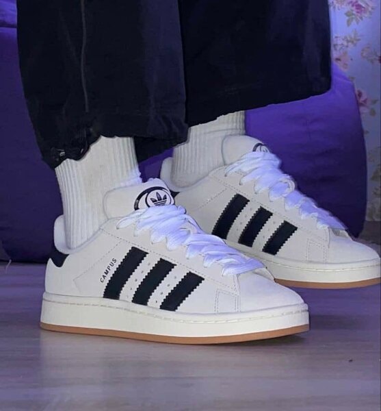 Adidas campus