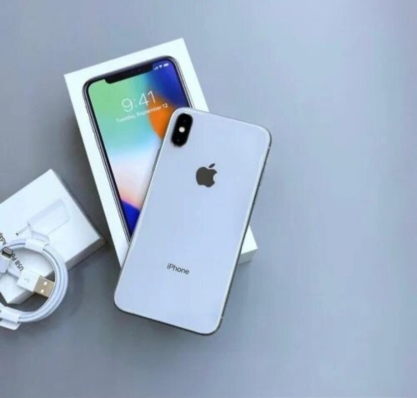 iPhone X 64