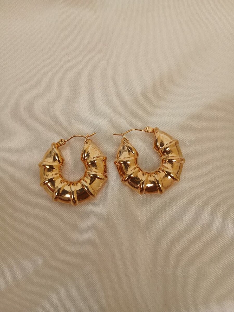 Boucles d'oreilles dorées