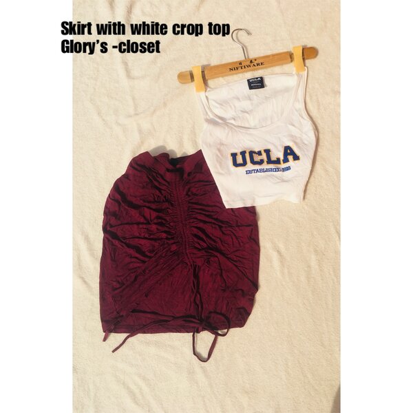 Jeans skirt with crop top