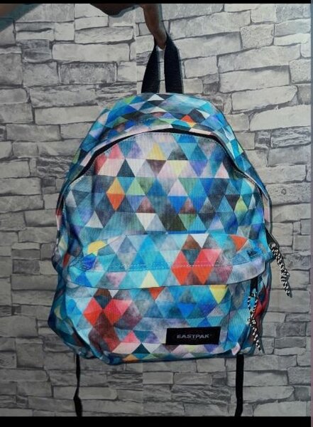 Sac à dos géométrique coloré