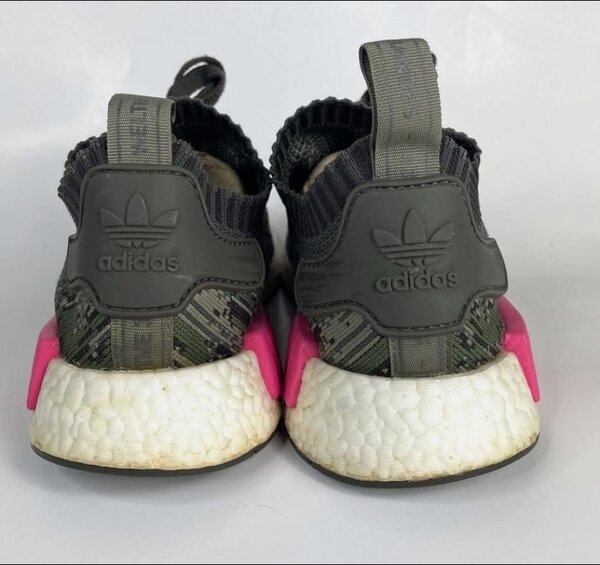 Salaula Sneakers