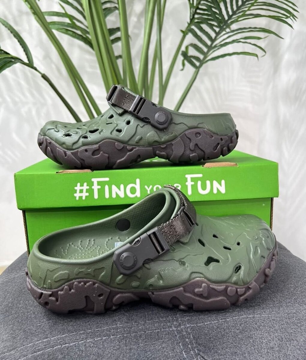 Crocs slippers
