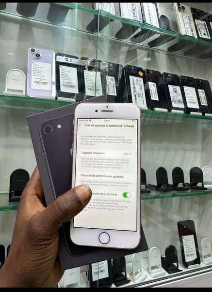 iPhone 8 simple