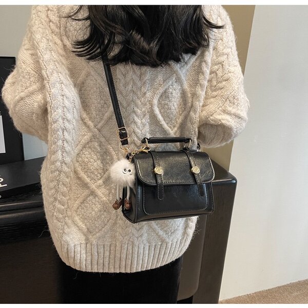 Vintage Pendant Bag