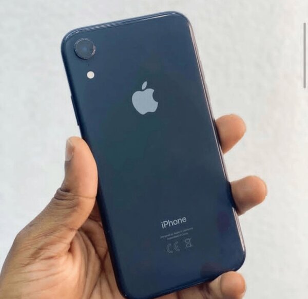iPhone XR