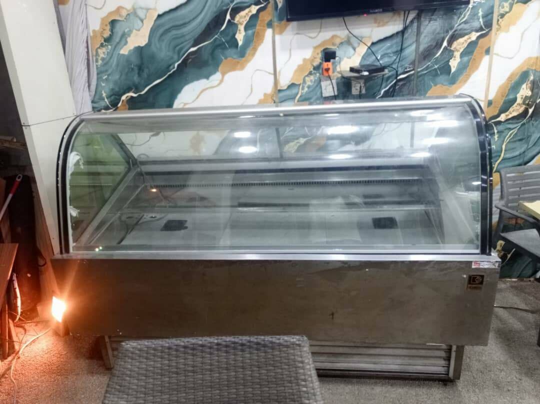 Vitrine réfrigérée professionnelle