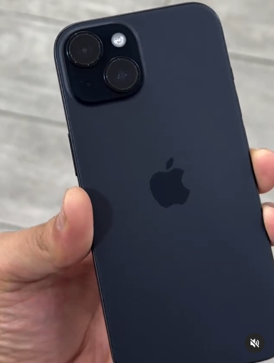 IPhone 15 128GB