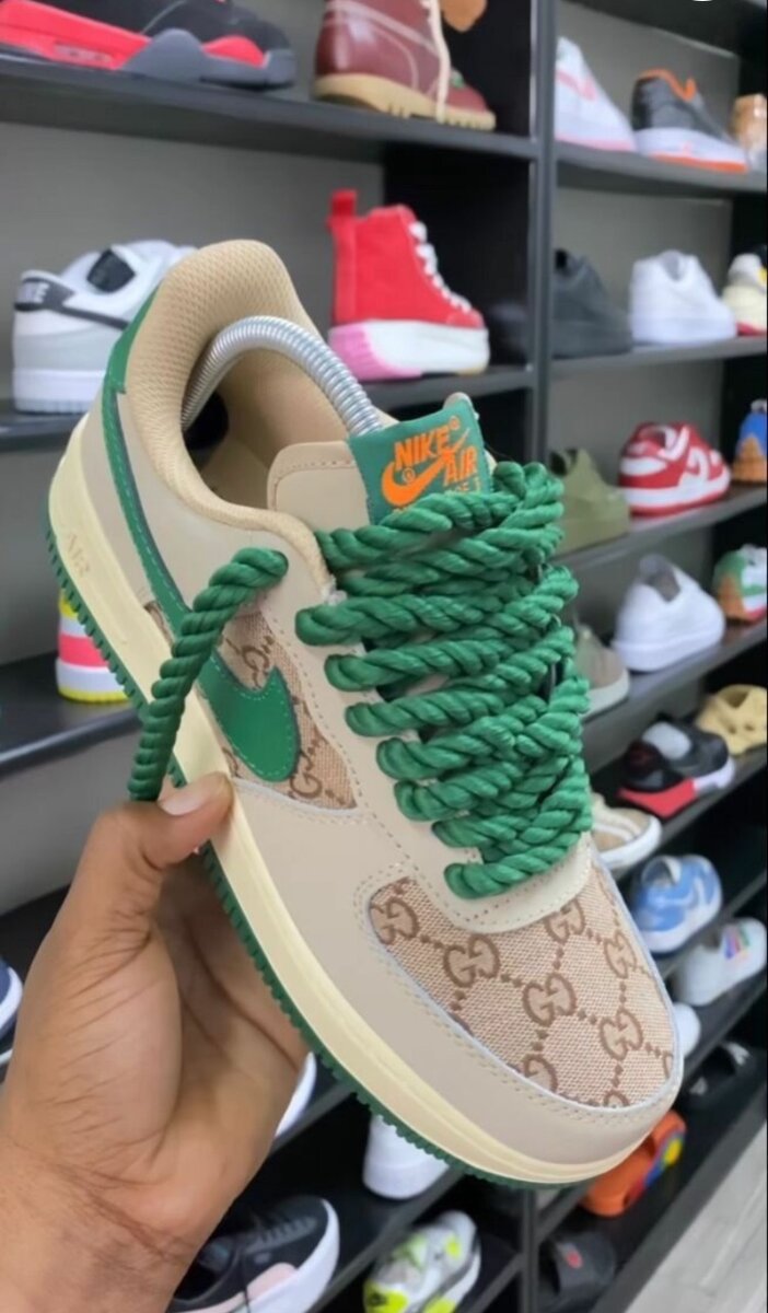 Nike Air Force