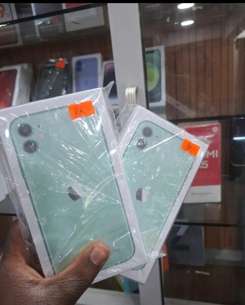 iPhone 11